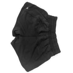 Lululemon Tracker Short IV 
2-way Stretch 4”